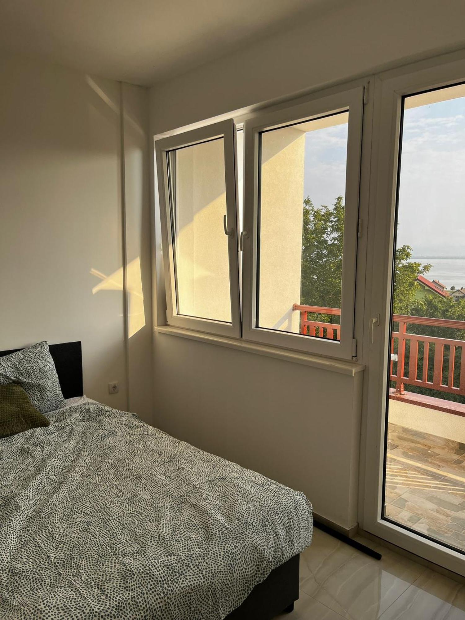 Ferienwohnung Radojkovic Lux Golubac Exterior foto