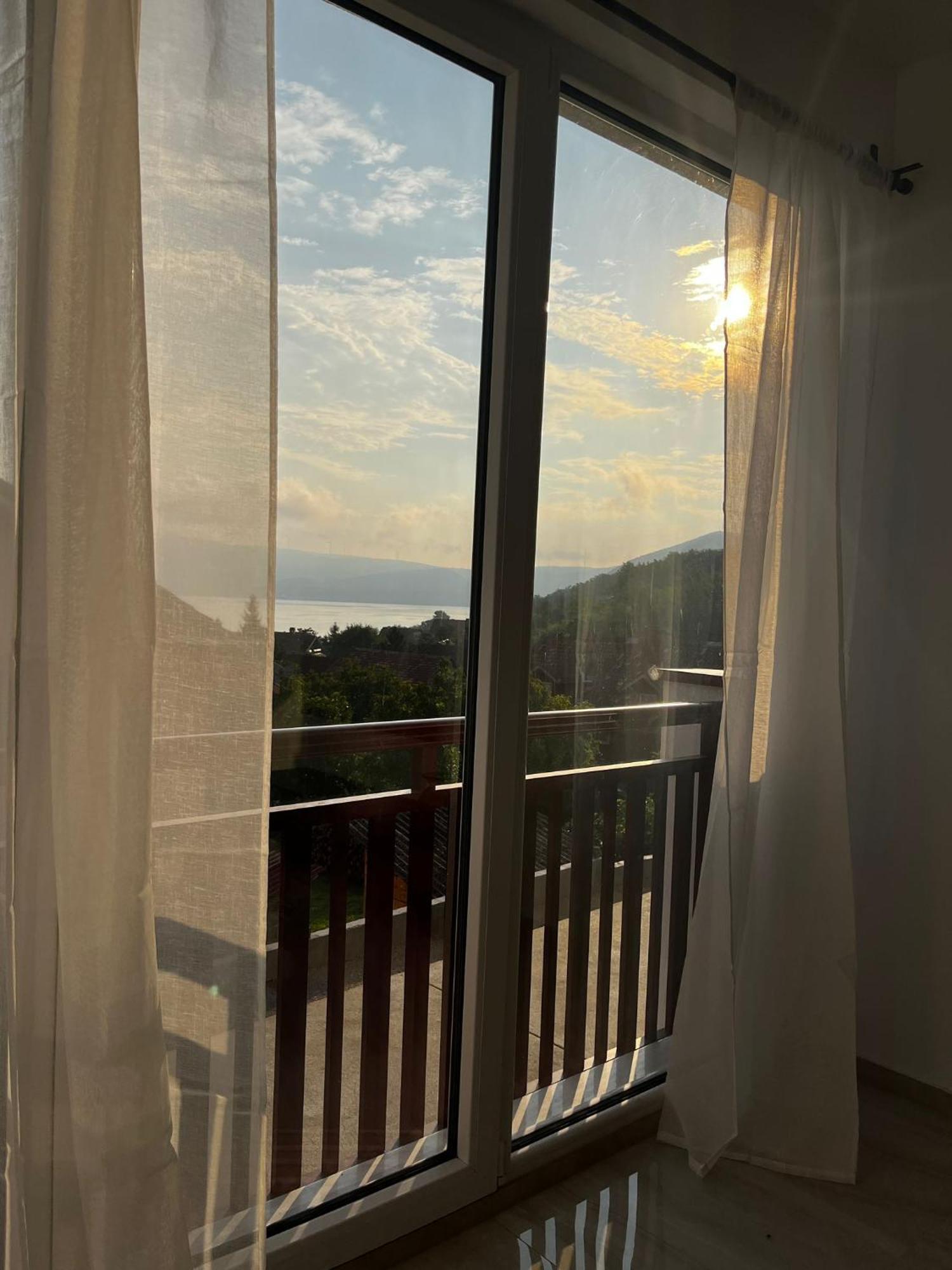 Ferienwohnung Radojkovic Lux Golubac Exterior foto